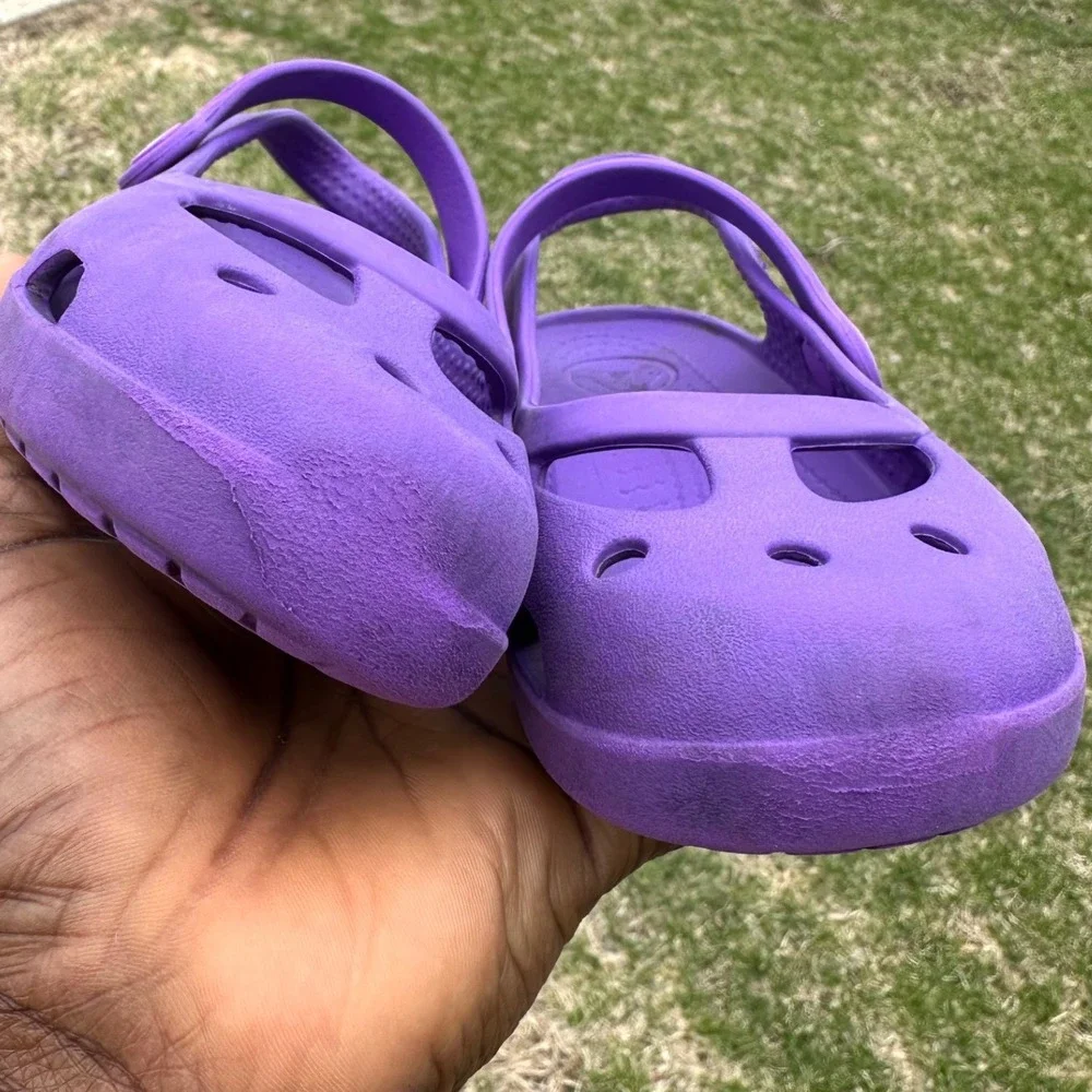 Crocs‎ Shayna Mary Jane Slingback Sandals Toddler Size 12 Purple Shoes
